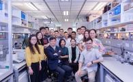 Prof. Zhao Tianshou with his research group