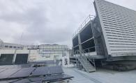 4 cooling towers each with about 4900kW heat rejection capacity have been installed at the library roof for the main campus air conditioning system. 