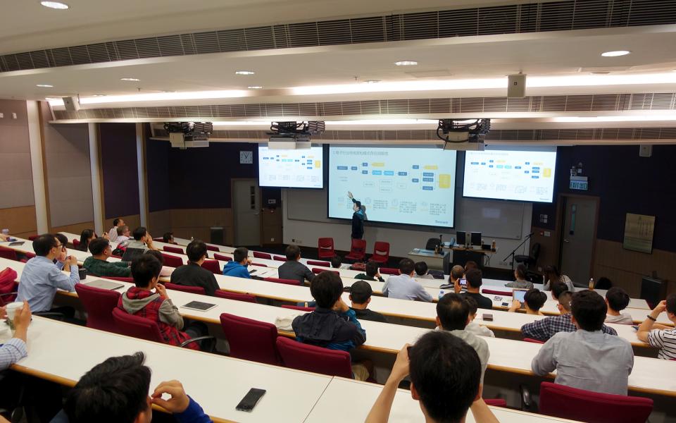 The first talk of ECEAA Expert Talk Series with the theme of AI Technology and Opportunities was recently held on a Saturday before the end of Spring semester at HKUST Campus.