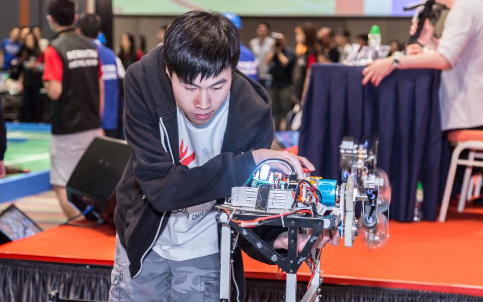 HKUST Named Champion in Robocon 2018 Hong Kong Contest – Ninth Win Since 2004