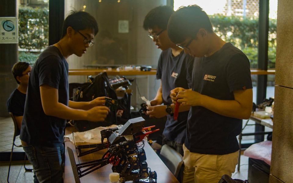 HKUST Won 1st Runner-up and Dynamizer Award in Debut Participation in ROBO-ONE.