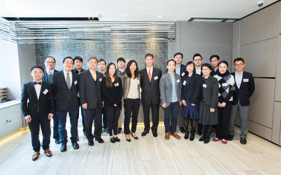 Group photo of HKUST TSSSU Start-ups and representatives from Walter Kwok Founation 