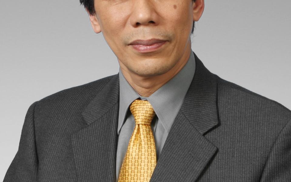 Prof Matthew Yuen