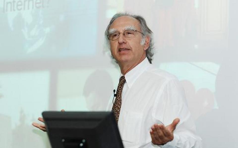 T&M Distinguished Lecture: Cisco Senior Vice President unveils the past and future of Internet