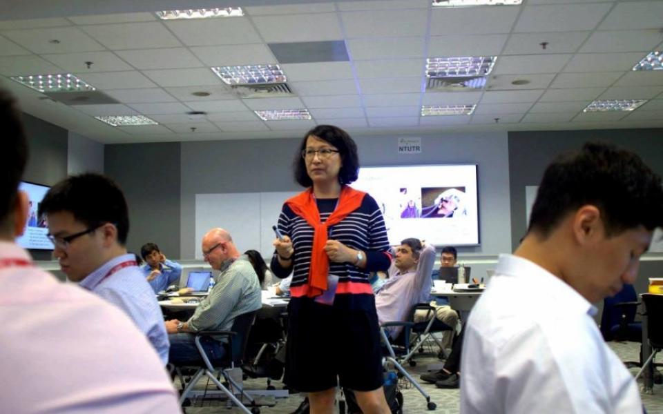 Design Sprint Workshop by Prof. Betty Lin, Associate Director of T&M-DDP