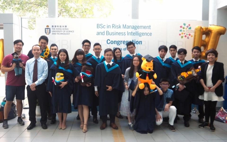 Prof. Xianhua PENG (2nd left), Co-director of Risk Management & Business Intelligence Program (RMBI); and Dr. Jean WANG (right), UG Coordinator of RMBI, took photo with RMBI graduates