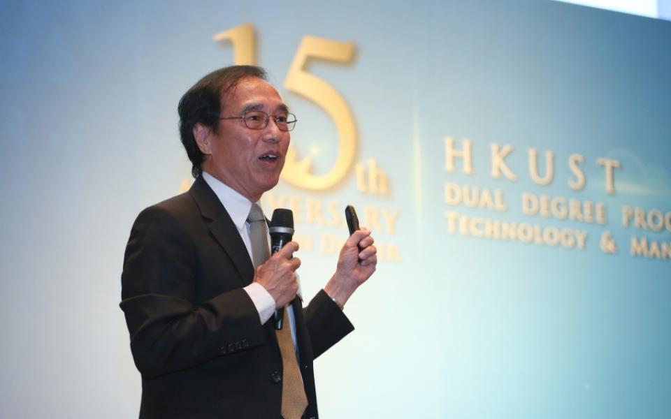 Prof. Chi Ming CHAN, Co-founder of T&M-DDP, brought the guests back to 2003 when T&M-DDP started and showed them how the program was developed along these wonderful 15 years