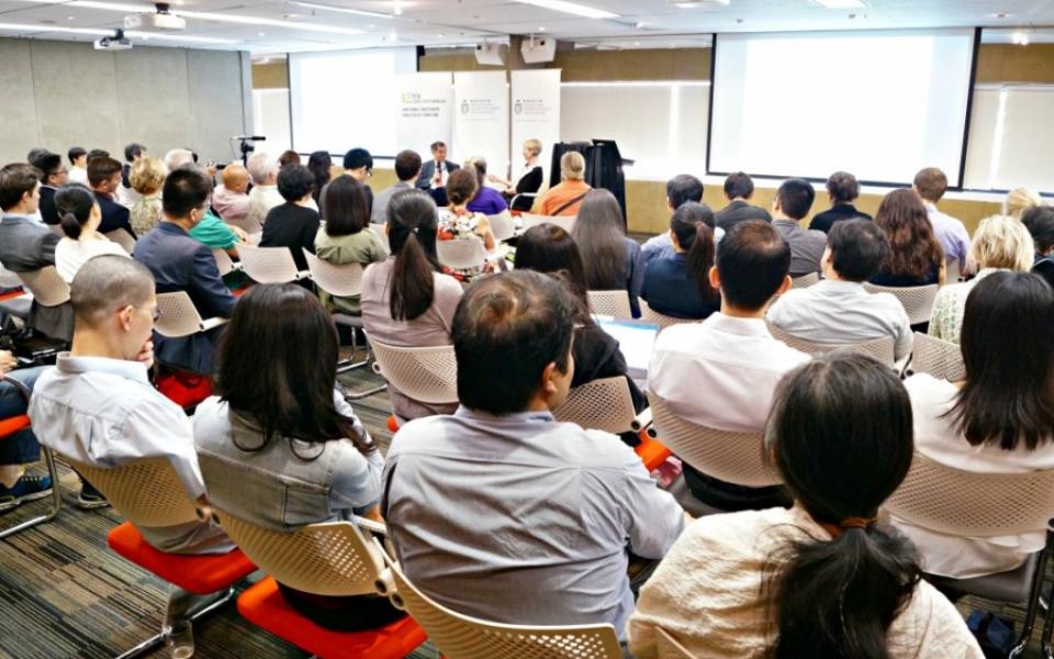 80 students, experts from academia, consultants, media and people from business sector and NGOs joined the seminar to start an insightful discussion