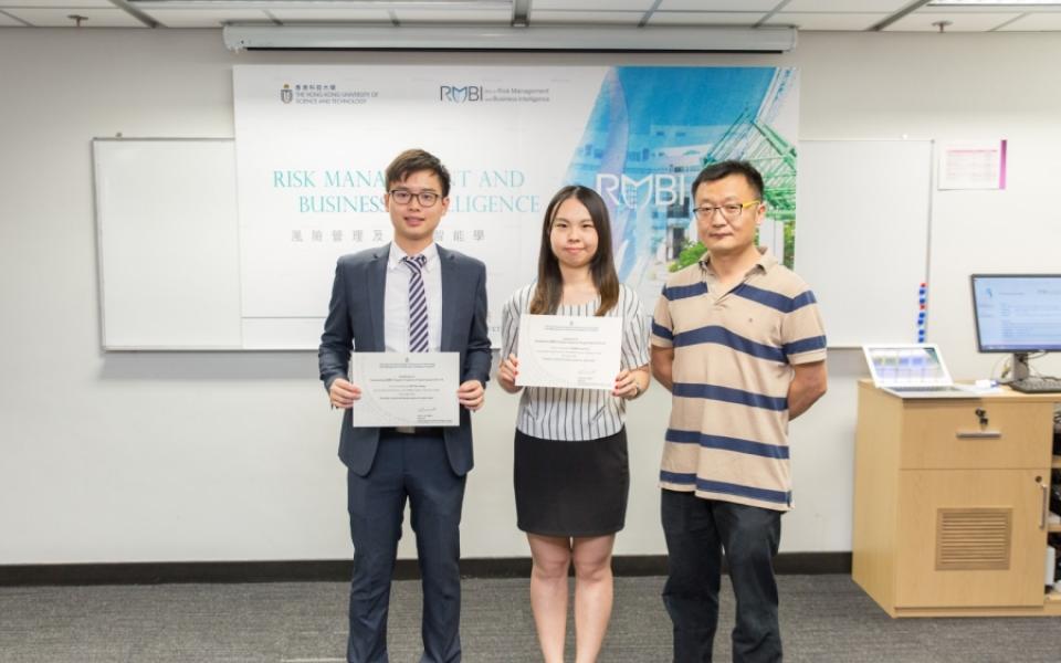 Prof. Lei CHEN (right), RMBI Program Director, presented award certificates to awardees