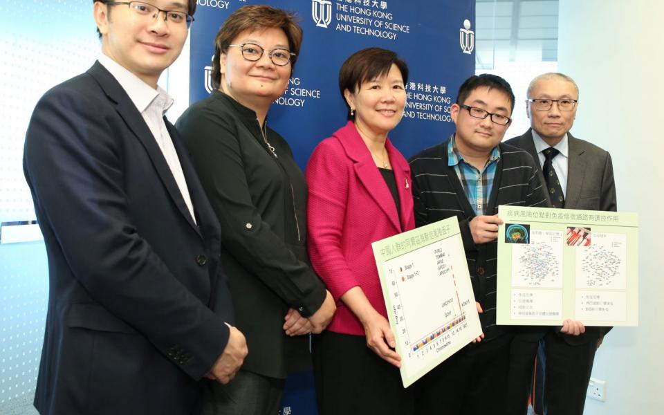 (From left) Prof Chen Yu from the Shenzhen Institutes of Advanced Technology, Chinese Academy of Sciences; Prof Amy Fu, HKUST Research Associate Professor of Life Science; Prof Nancy Ip, HKUST Vice-President for Research and Graduate Studies; PhD student Zhou Xiaopu and Dr Mok Kin Ying from University College London.