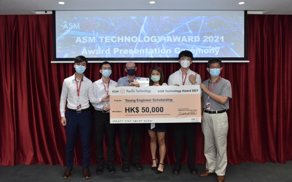 The team from the Department of Computer Science and Engineering won the Silver Award for their project entitled “WiFi Sensing and Bus Queue Analysis for a Smart Campus”.