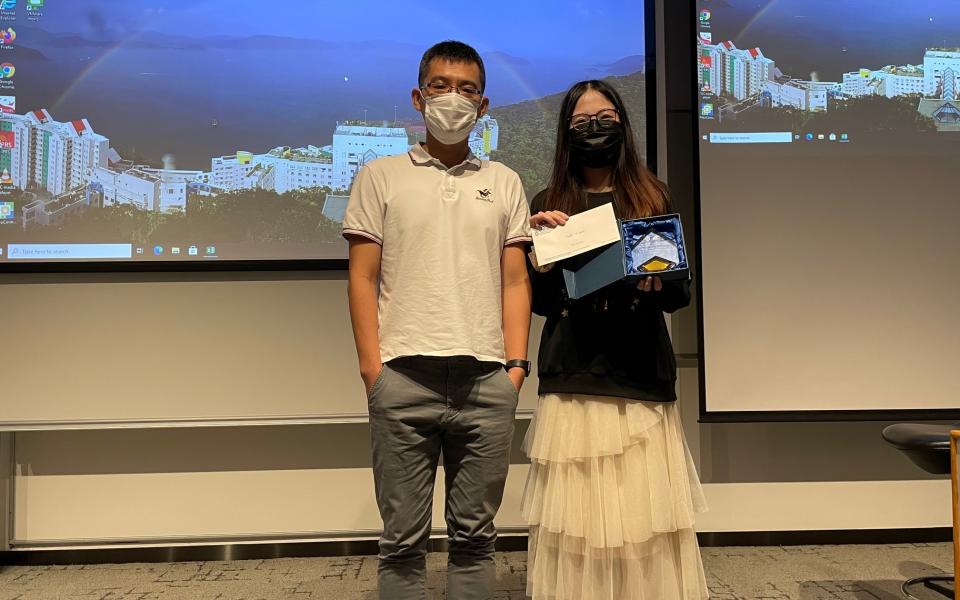 Yingxi YANG (supervised by Prof. Jiguang WANG and Prof. Angela R H WU) is the Winner of the Chan Tak Kei & Wong Kwai Ying Bioengineering Student Research Award.