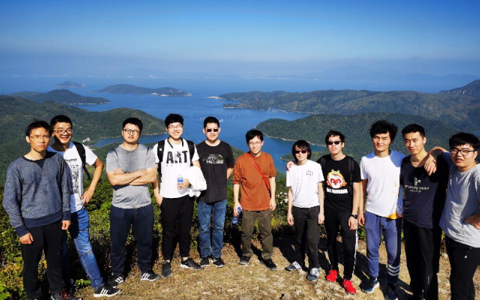 Prof. Sun (first left); Li Xingguang, first author of this paper (fifth left) and other members in Prof Sun’s team