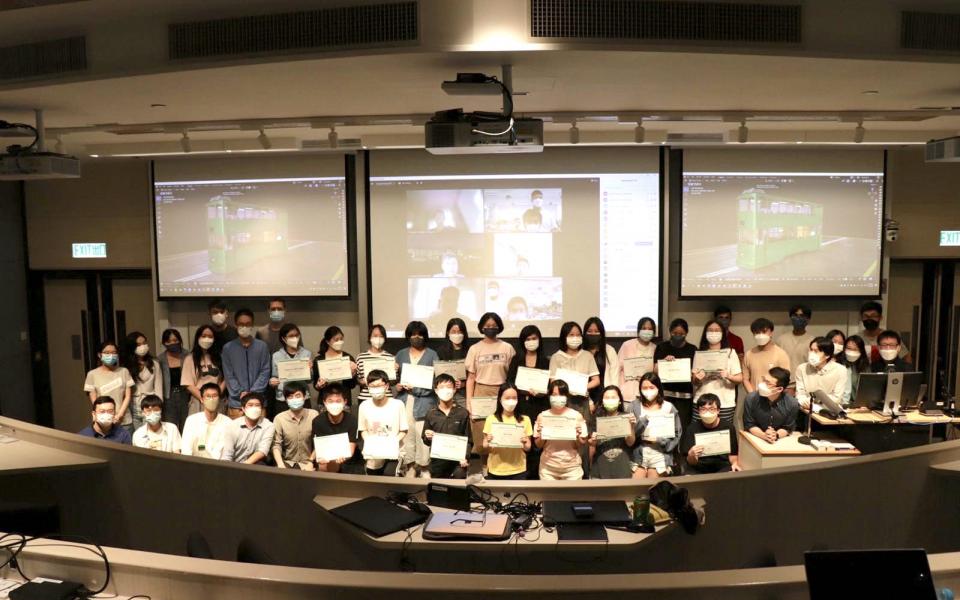 Around 30 students from seven local secondary schools had completed the pilot scheme of the “3D Engineering Challenge” STEM Program and were awarded a Certificate of Completion in end August.