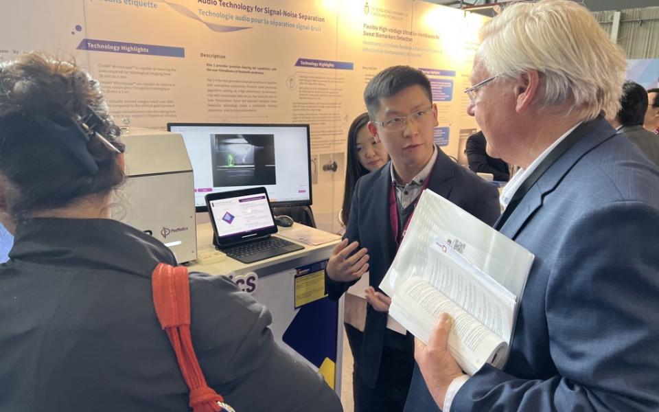 HKUST PhD student Victor Tsang, a co-founder of the start-up PhoMedics, presents the CHAMP technology at the 48th International Exhibition of Inventions Geneva. The team is honored with a gold medal at the event.