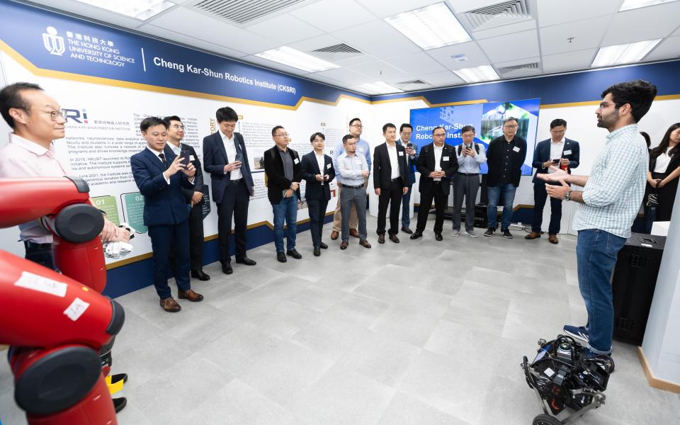 Lab tours to the Chinese National Engineering Research Center for Control and Treatment of Heavy Metal Pollution (Hong Kong Branch) and the Cheng Kar-Shun Robotics Institute.