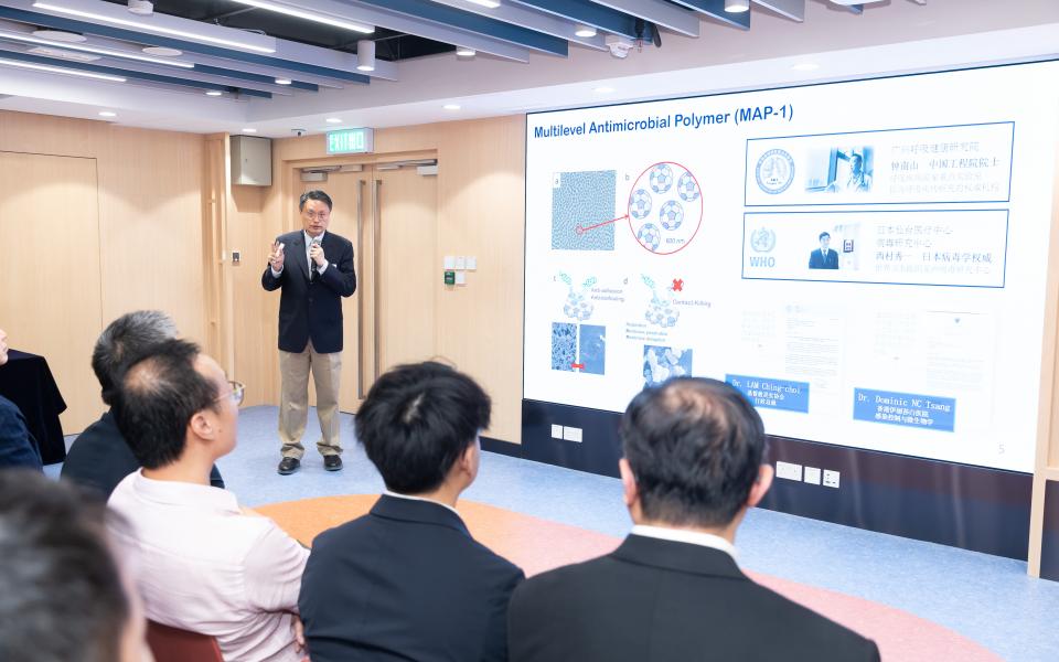 Prof. Yeung King-Lun’s presentation and the project display