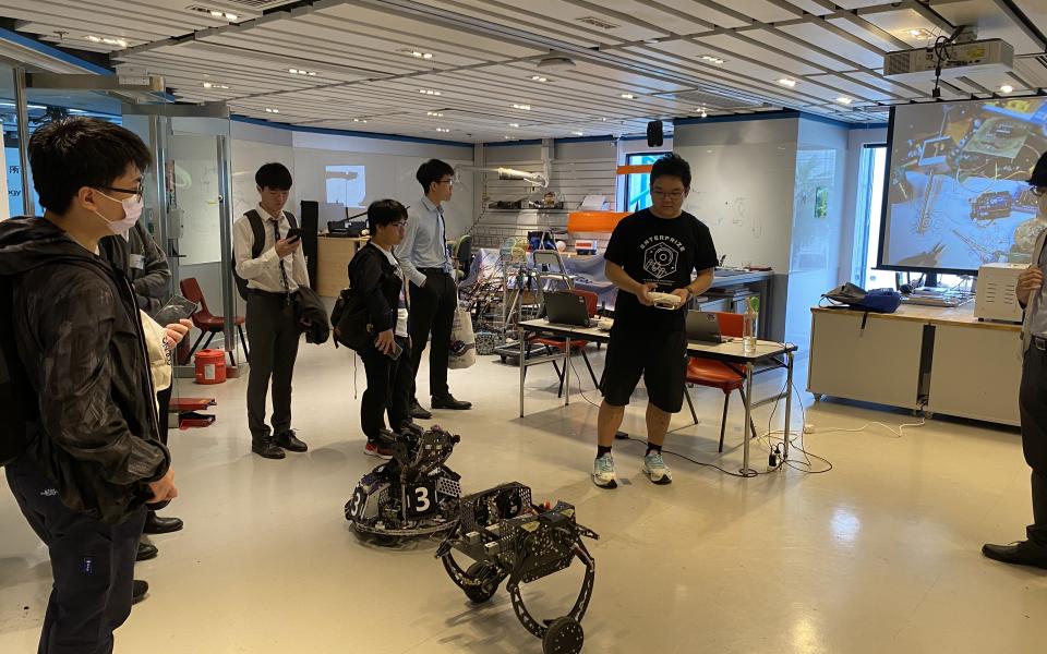 Robot demonstration by HKUST RoboMaster Team ENTERPRIZE