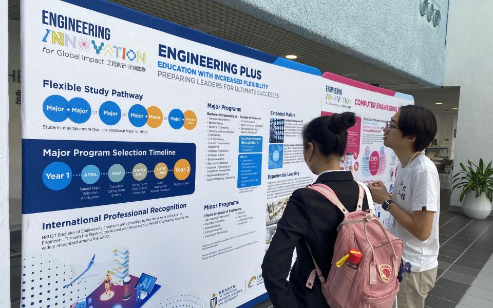 Display panels introducing the wide range of major and minor programs and the flexible study pathways offered by the School 