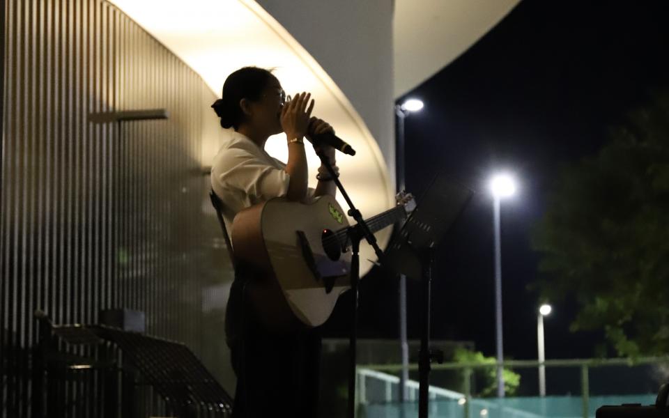  We begin with a busking pop up in the evening called “Busking in the Afterglow”, harnessing the beautiful hour after sunset as our backdrop.