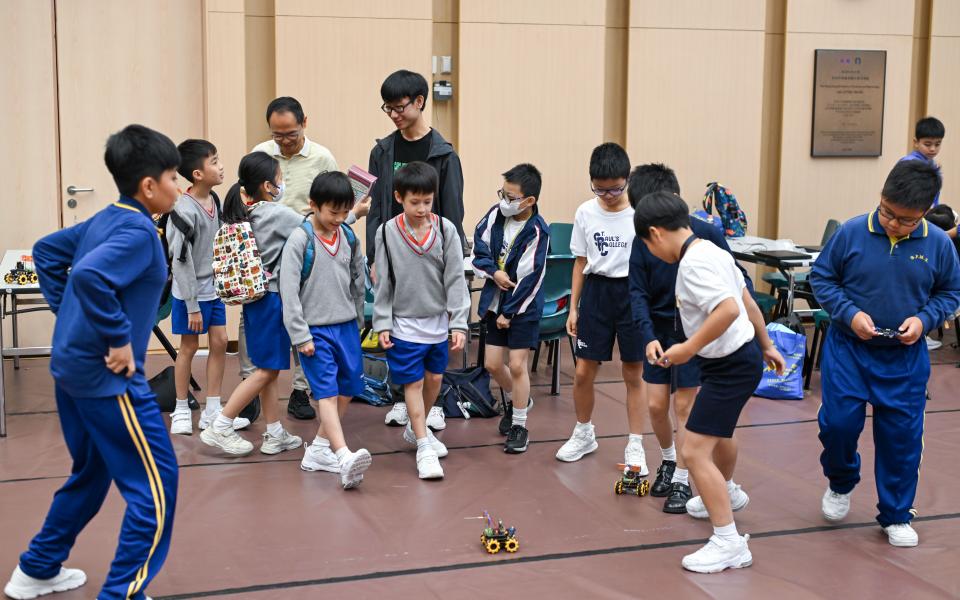 Participants were testing the fencing robot.