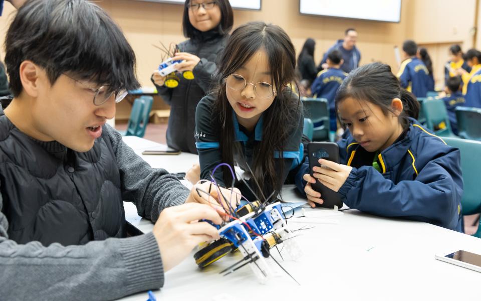 STEAM Day@HKUST Sparked Inspiration in Future Engineers