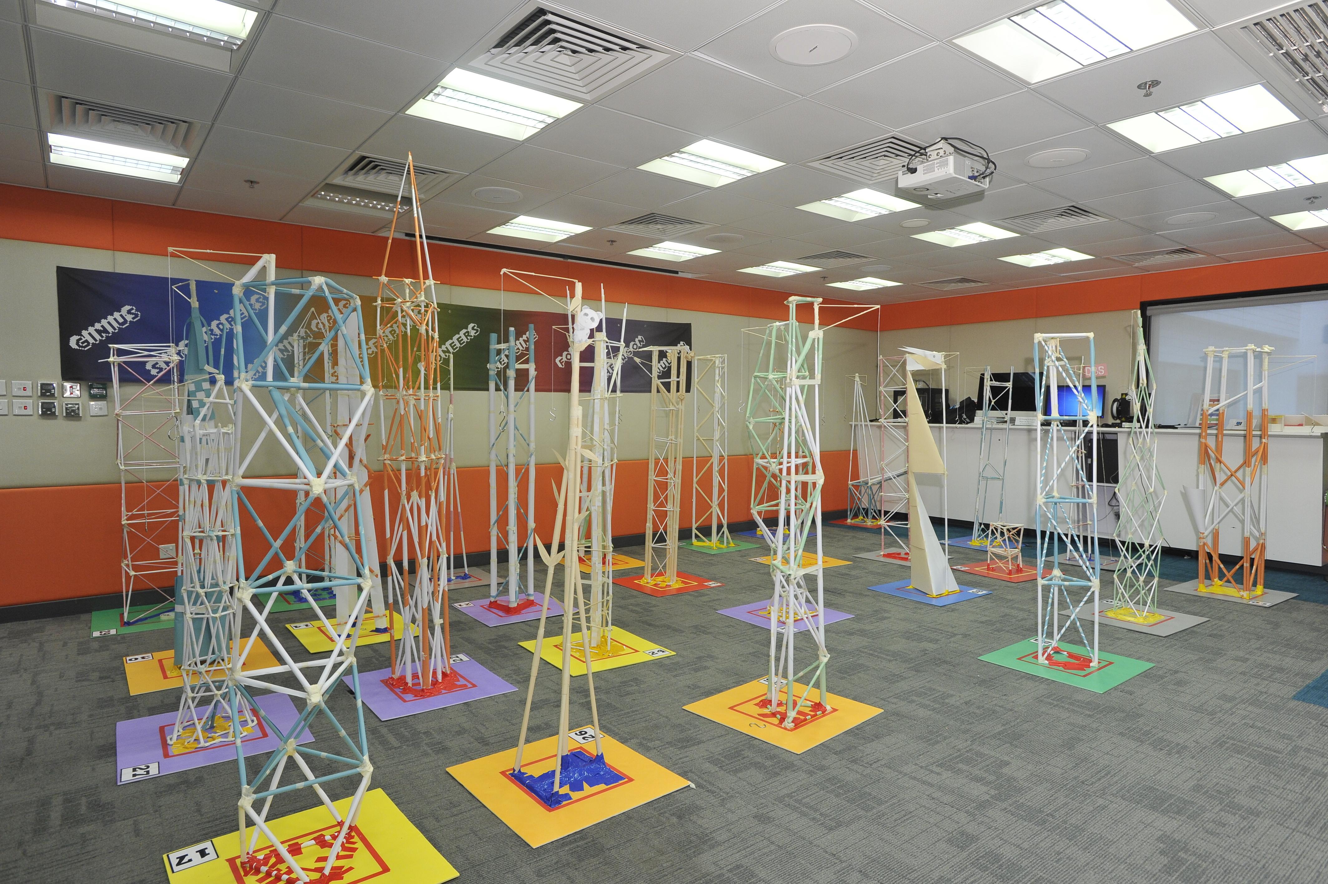 “HKUST STEM Month” Paper Tower Challenge 2017 Promotes STEM with