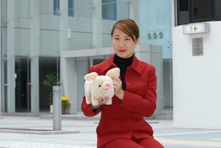 Smart Toy Pig Speaks to Consumers’ Hearts