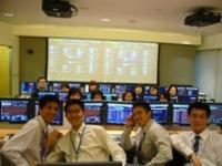 Oscar (left most in the front row) in Bloomberg Training Session.