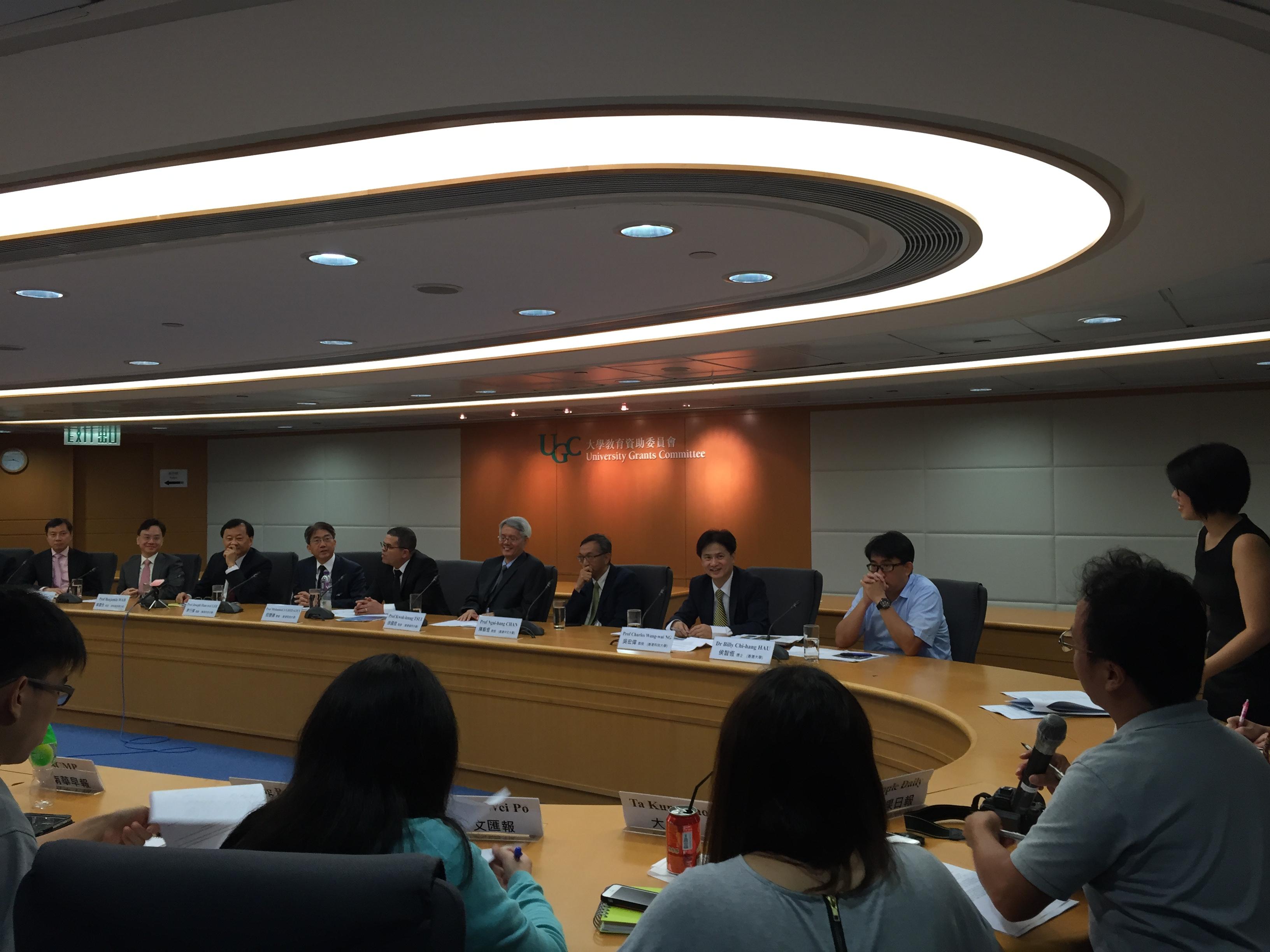 Professors Charles Ng (2nd from right), Mohamed Ghidaoui (5th from the right) and Joseph Lee (6th from the right), attending the Theme-based Research Scheme Media Briefing on 13th July 2015. 